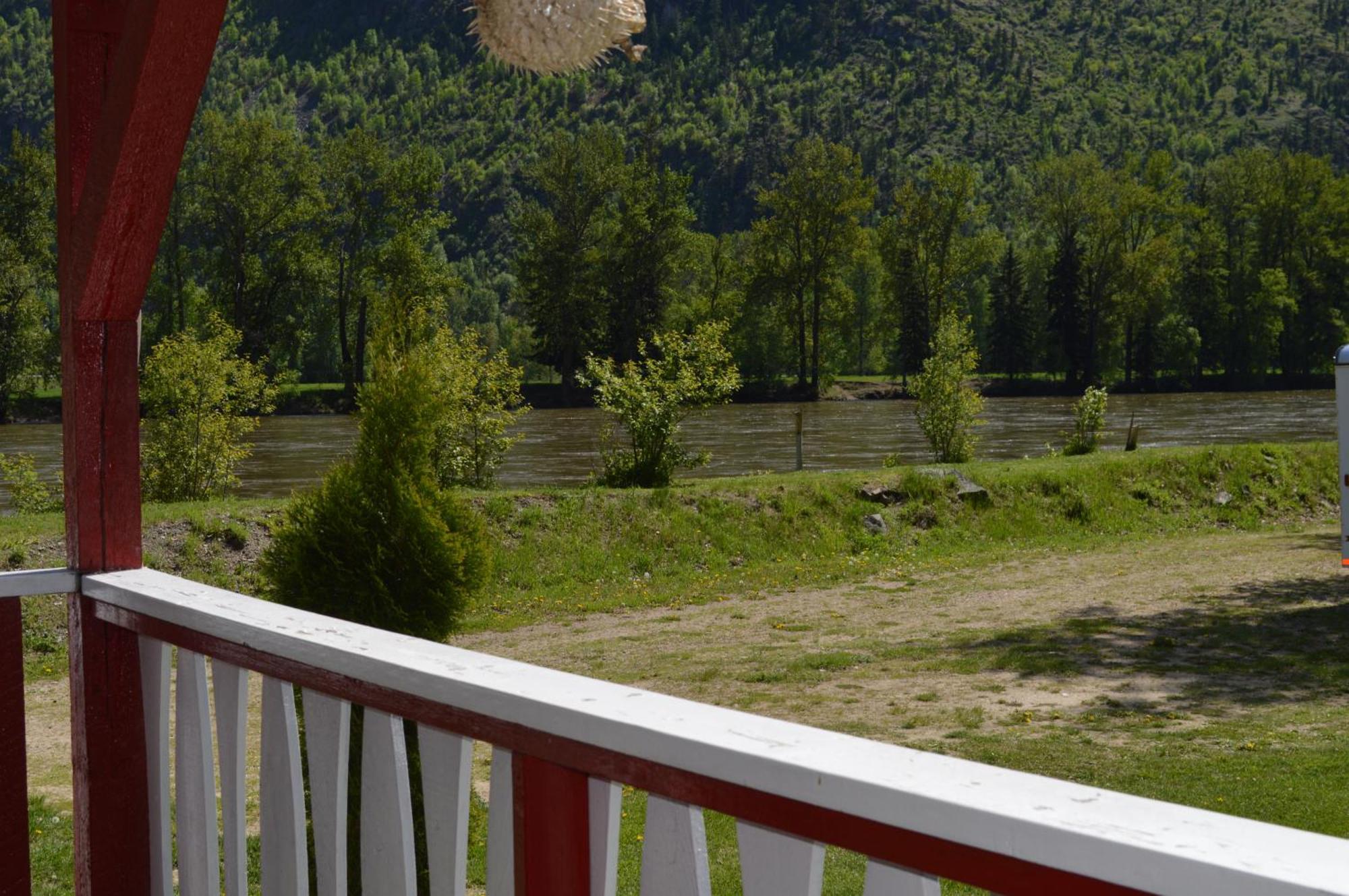 Rivermount Motel Little Fort 외부 사진
