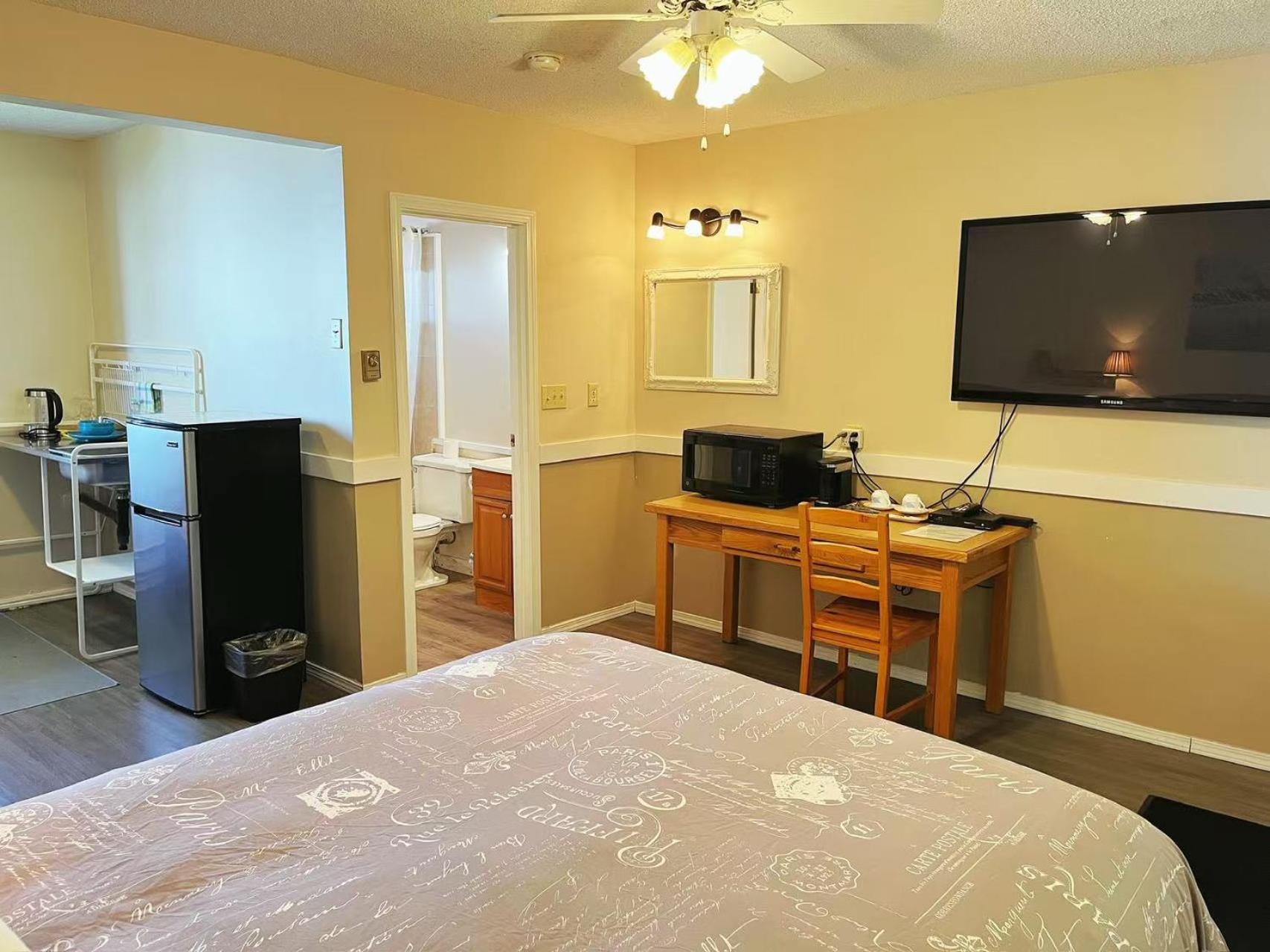 Rivermount Motel Little Fort 외부 사진
