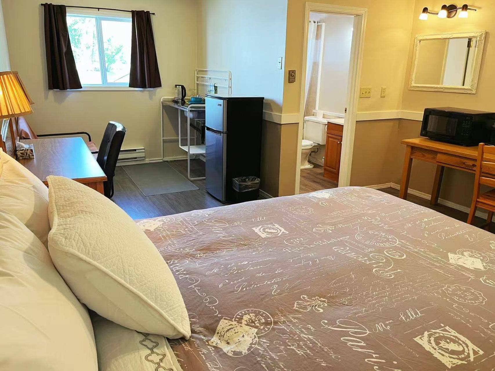 Rivermount Motel Little Fort 외부 사진