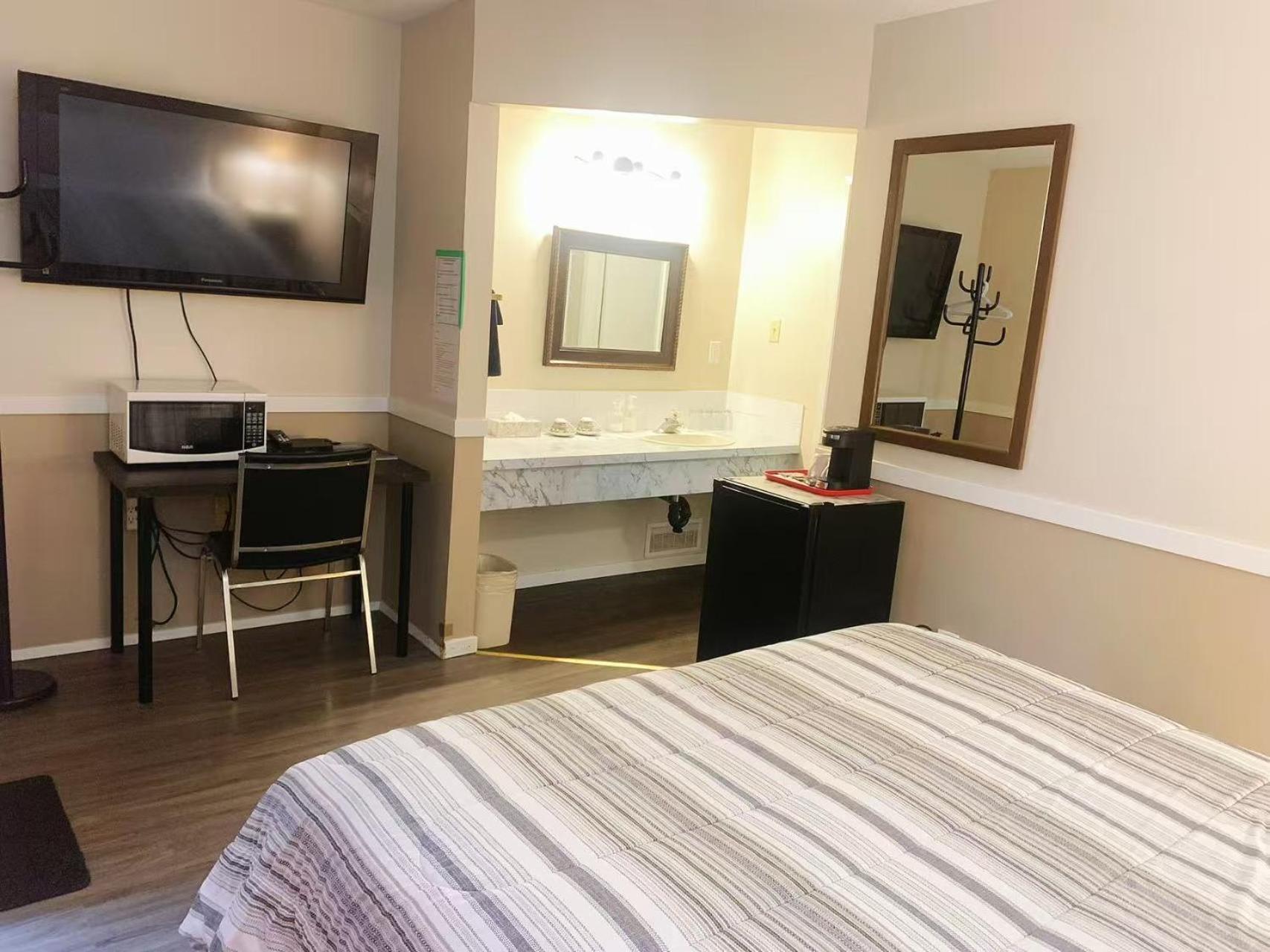 Rivermount Motel Little Fort 외부 사진